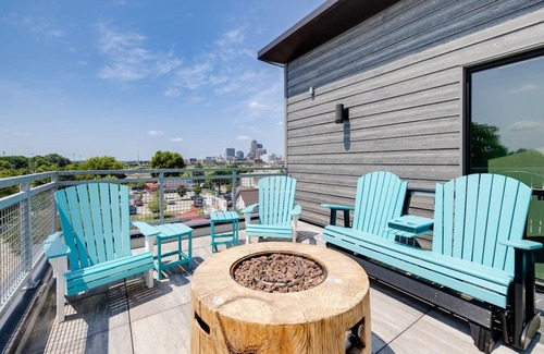 Downtown Des Moines Apartamento | Cozy 2B1B w/ Coffee, Wi-Fi & Free Parking