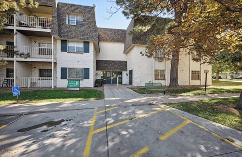 Southeast Apartamento | Cozy 2BR/1BA Apt - Close to Denver University!