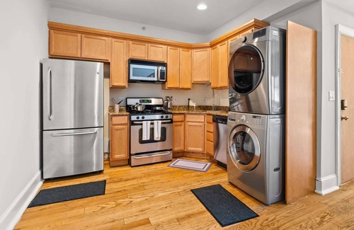 Old City Apartamento | Cozy 2BR Retreat in the Heart of Old City