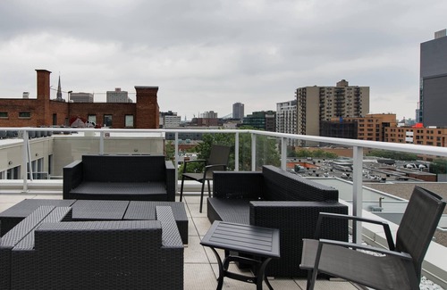 Latin Quarter Condominio | Cozy 3 1/2 unit with unbeatable location right in the Quartier des Spectacles.