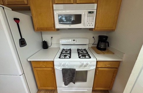 Lamar Casa | Cozy 3-bedroom, 1-bath home with a homey feel!