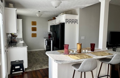 Berea Casa | Cozy 3-bedroom 2-bath house with AC in Berea