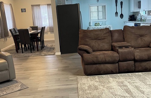 Northeast Michigan Cabina | Cozy 3-bedroom cabin near Cadillac. Access to all seasonal outside activities.