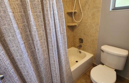 Coral Springs Condominio | Cozy 3-bedroom condo in fabulous Coral Springs with WiFi, AC
