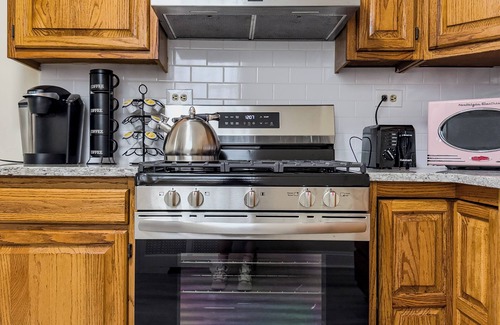 Pennsport Apartamento | Cozy 3-Bedroom House in South Philly