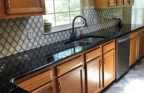 Edmond Casa | Cozy 3-bedroom mobile home in serene Edmond and animal friendly