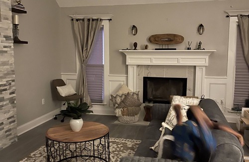 LaPlace Casa | Cozy 3 bedroom residential home w Patio