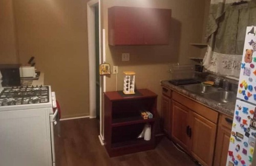 Downtown Toledo Casa | COZY 3 BEDROOMS ABAKREM HOUSE
