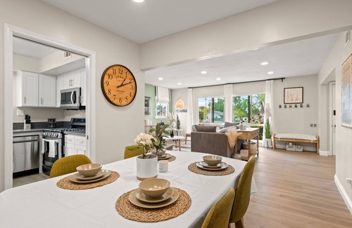 Ontario Casa | Cozy 3B/2B Near Ontario Airport and Toyota Arena