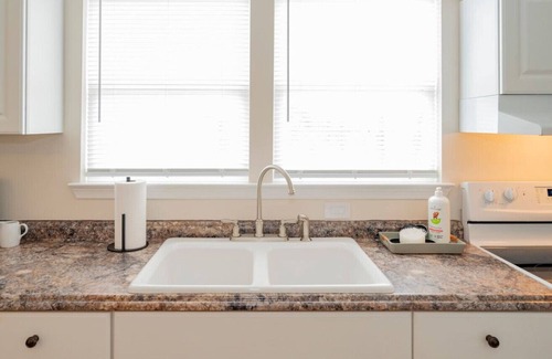 Peakland Casa | Cozy 3BR Home | *Central* | Smart TVs | Free WiFi