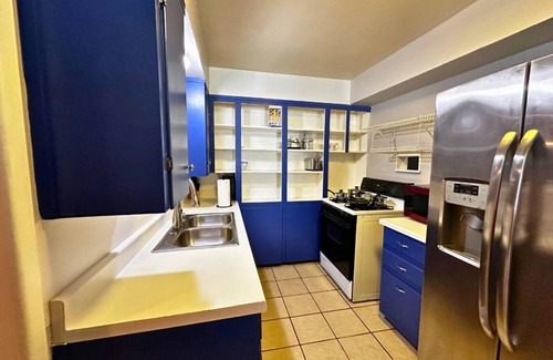 North Shore Casa | Eastside Gem Cozy Clean Close to Everything