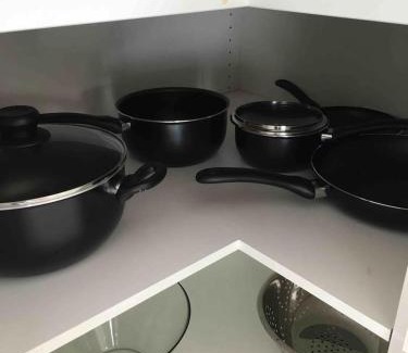Liverpool Casa | Cozy 3BR Townhouse in Liverpool CBD with parking