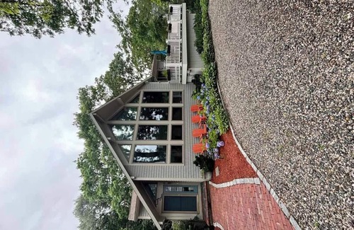 Summersea Casa | Cozy 4-bedroom house in enchanting New Seabury with access to water