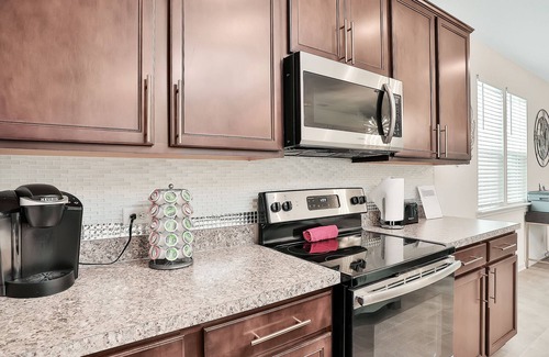 Biscayne Casa | COZY 4 BEDROOM RANCH NEAR JAX