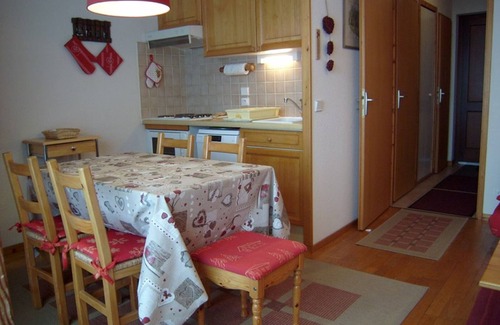 Crest-Voland Apartamento | Apartamento para 4 personas con balcón y parking, a 200m de pistas y comercios