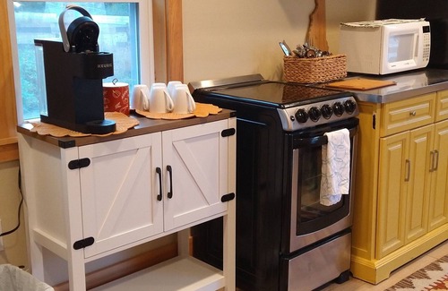 West Ossipee Casa | Cozy 4 season waterfront cottage in the white mountains on the bearcamp river!