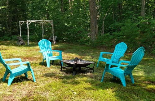 West Ossipee Casa | Cozy 4 season waterfront cottage in the white mountains on the bearcamp river!