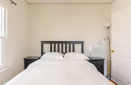 Albany Casa | Cozy 5-Bedroom House, Perfect for Family and Work Groups