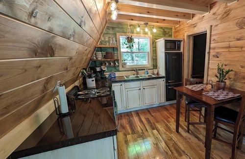 Campton Cabina | Cozy A-frame near Red River Gorge