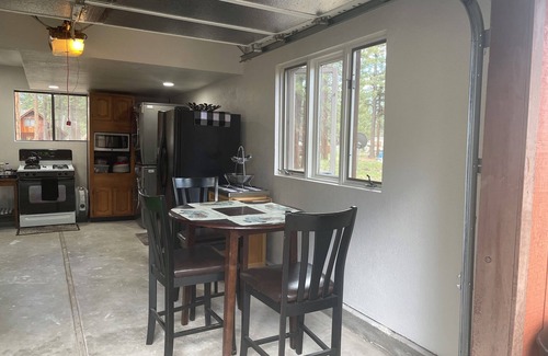 Susanville Cabaña | Cozy Adorable Cottage Near Eagle Lake