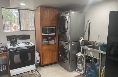 Susanville Cabaña | Cozy Adorable Cottage Near Eagle Lake