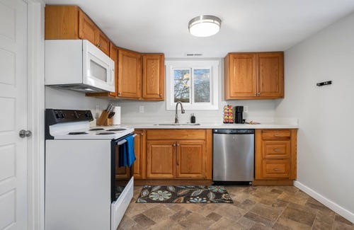 South Tacoma Casa | Cozy and 3 mins to Tacoma dome.