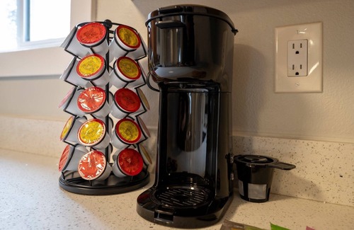 South Tacoma Casa | Cozy and 3 mins to Tacoma dome.