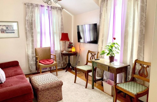 Silverton Casa | Acogedor y cómodo con muebles antiguos. 2 dormitorios, sala de estar, baño completo.