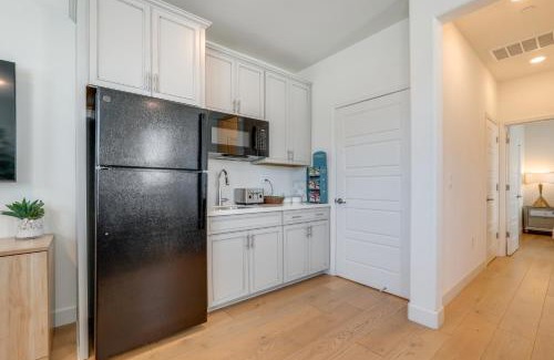 Woodland Casa | Cozy and Convenient Residential Duplex in Woodland