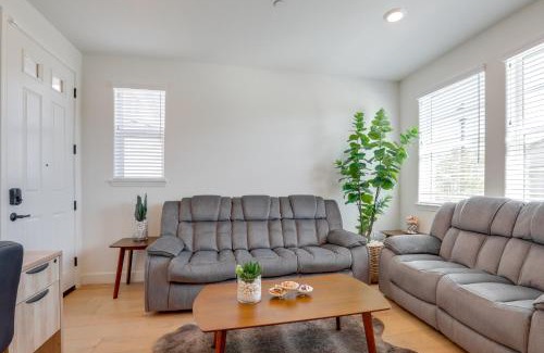 Woodland Casa | Cozy and Convenient Residential Duplex in Woodland