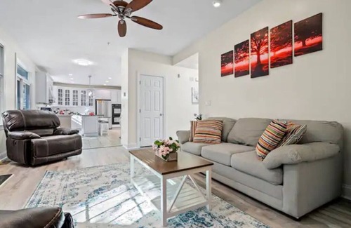 Waterford Casa | Cozy and Fun Waterford Getaway