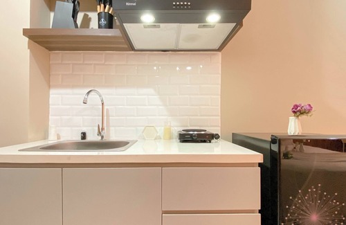 Jakarta Apartamento | Cozy and Warm Studio at LRT City Jatibening Apartment