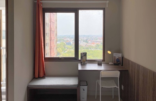 Jakarta Apartamento | Cozy and Warm Studio at LRT City Jatibening Apartment