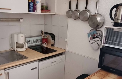 Areches Apartamento | Apartamento acogedor 3-5 pers, piscina, cerca de las pistas, en el centro del pueblo