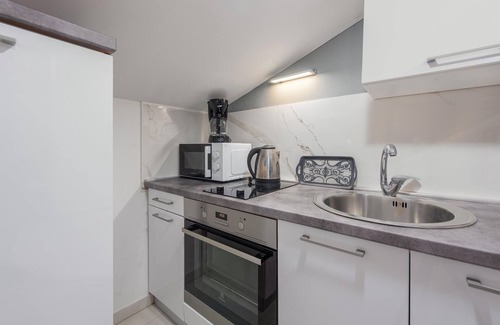 Ribarica Apartamento | Acogedor apartamento en Cesarica con.