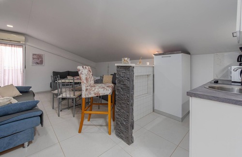 Ribarica Apartamento | Acogedor apartamento en Cesarica con.
