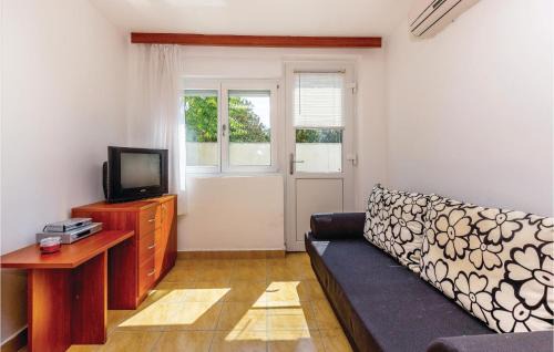 Dramalj Apartamento | Cozy Apartment In Dramalj With Wifi