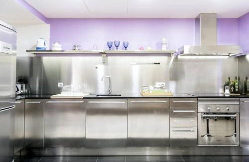 Palos de la Frontera Apartamento | Cozy Apartment in Madrid 70 m² Pool