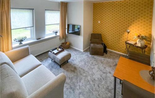 Surhuisterveen Apartamento | Cozy Apartment In Surhuisterveen