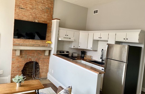 Covington Casa | Cozy Apartment in the Heart of MainStrasse