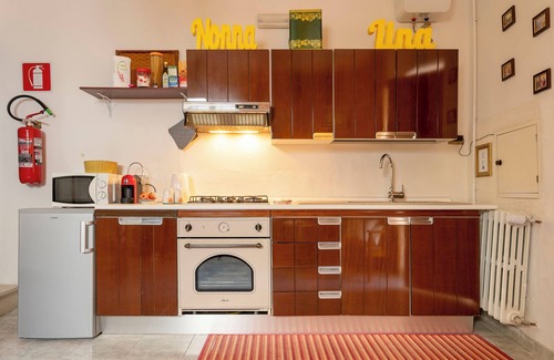 Castel di Ieri Casa | Cozy apartment with fireplace.