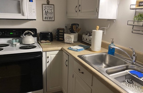 Kodak Casa | Cozy Apartment (sleeps 6)