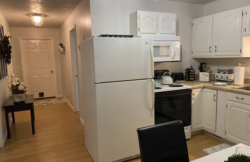 Kodak Casa | Cozy Apartment (sleeps 6)