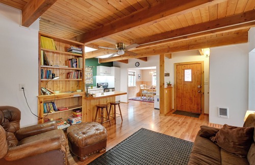 Paradise Estates Cabaña | Cozy Ashford Home - 5 Mi to Rainier Nat'l Park!