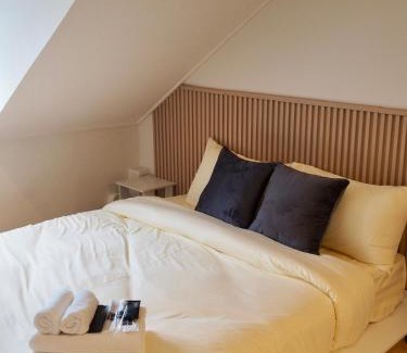 Chakkrawat Apartamento | Cozy Attic Retreat Chinatown near Yaowarat - Songwat