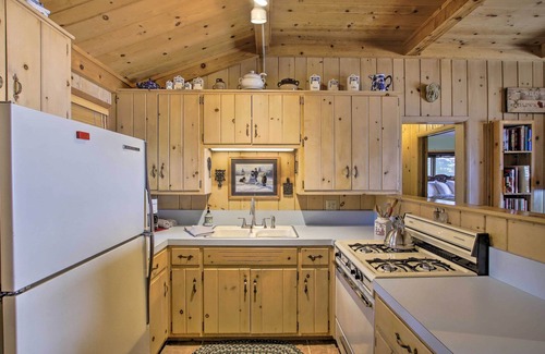Baileys Harbor Cabaña | Cozy Baileys Harbor Cottage on Lake Michigan!