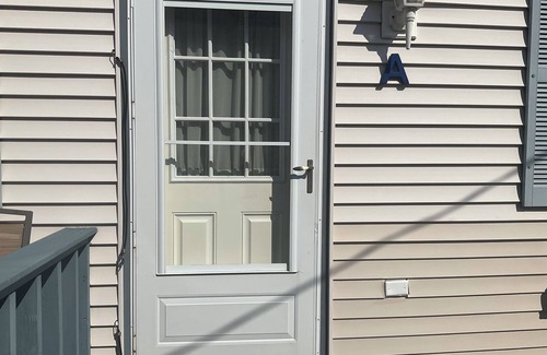 Beach Haven Condominio | Cozy Bayview One Bedroom Condo Near Many Amenities in Beach Haven, New Jersey