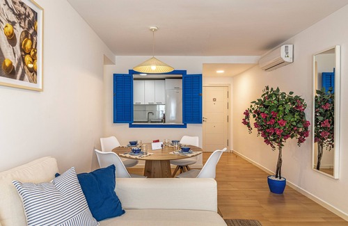 El Palo Apartamento | Cozy Beachfront Apartment in Pedregalejo, Málaga