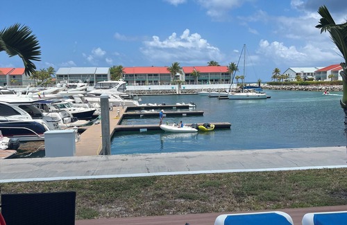 South Bimini Condominio | Cozy Beachy Marina front 1-bedroom condo with WiFi, AC in enchanting Bimini.