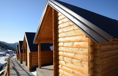 Montenegro Casa | Cozy Berane Stay - Comfort Cottage with balcony 2